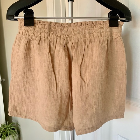 Hem & Thread Cotton Shorts - Picture 2 of 7